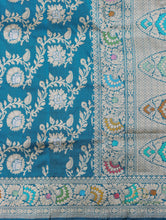 Load image into Gallery viewer, Blue Handloom Kataan Silk Kadhua Jangla Banarasi Saree
