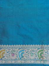 Load image into Gallery viewer, Blue Handloom Kataan Silk Kadhua Jangla Banarasi Saree
