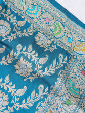 Load image into Gallery viewer, Blue Handloom Kataan Silk Kadhua Jangla Banarasi Saree
