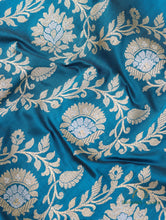 Load image into Gallery viewer, Blue Handloom Kataan Silk Kadhua Jangla Banarasi Saree
