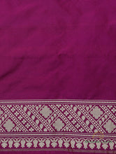 Load image into Gallery viewer, Wine Handloom Pure Silk Jangla Saree
