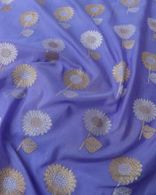 Load image into Gallery viewer, Periwinkle Handloom Kataan Kadhua Banarasi Saree
