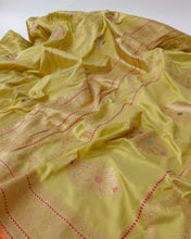 Load image into Gallery viewer, Pista Handwoven Pure Silk Banarasi Saree
