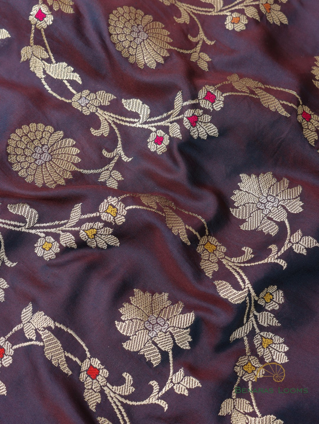 Wine Handloom Kataan Silk Kadhua Jaal Banarasi Saree