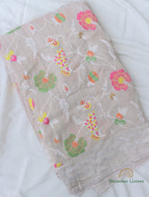 Load image into Gallery viewer, Cream Handloom Tussar Georgette Jaal Banarasi Saree
