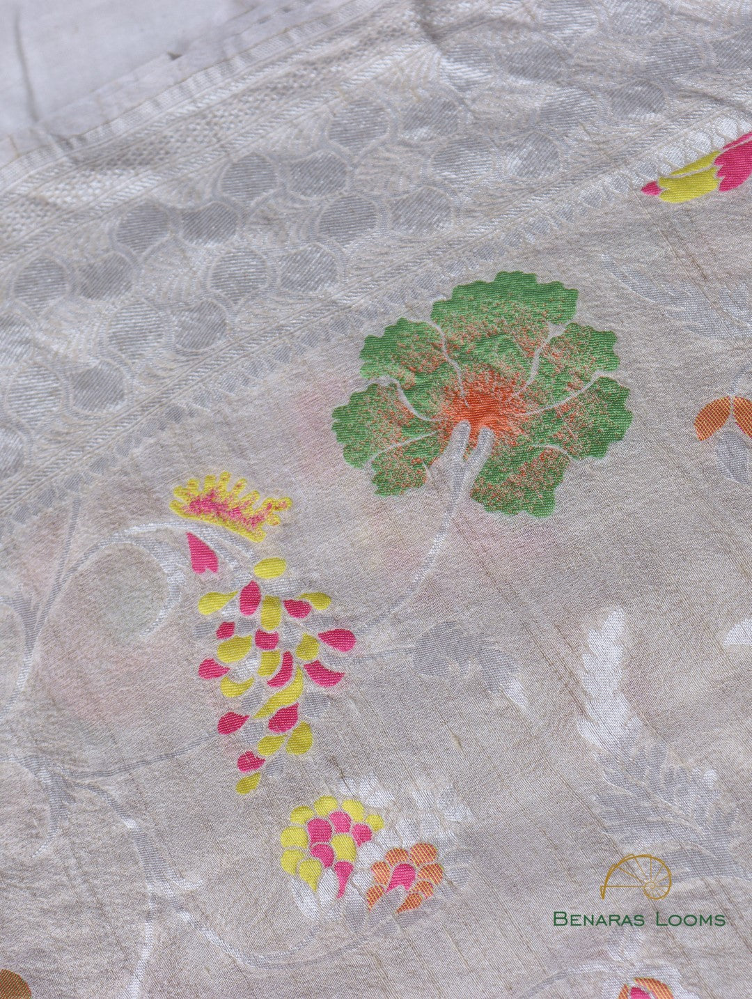 Cream Handloom Tussar Georgette Jaal Banarasi Saree