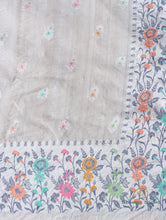 Load image into Gallery viewer, Cream Handloom Tussar Georgette Jaal Banarasi Saree

