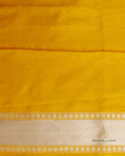 Load image into Gallery viewer, Yellow Handloom Kataan Silk Banarasi Silk Saree
