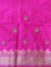 Load image into Gallery viewer, Pink Handwoven Pure Kataan Silk Banarasi Saree
