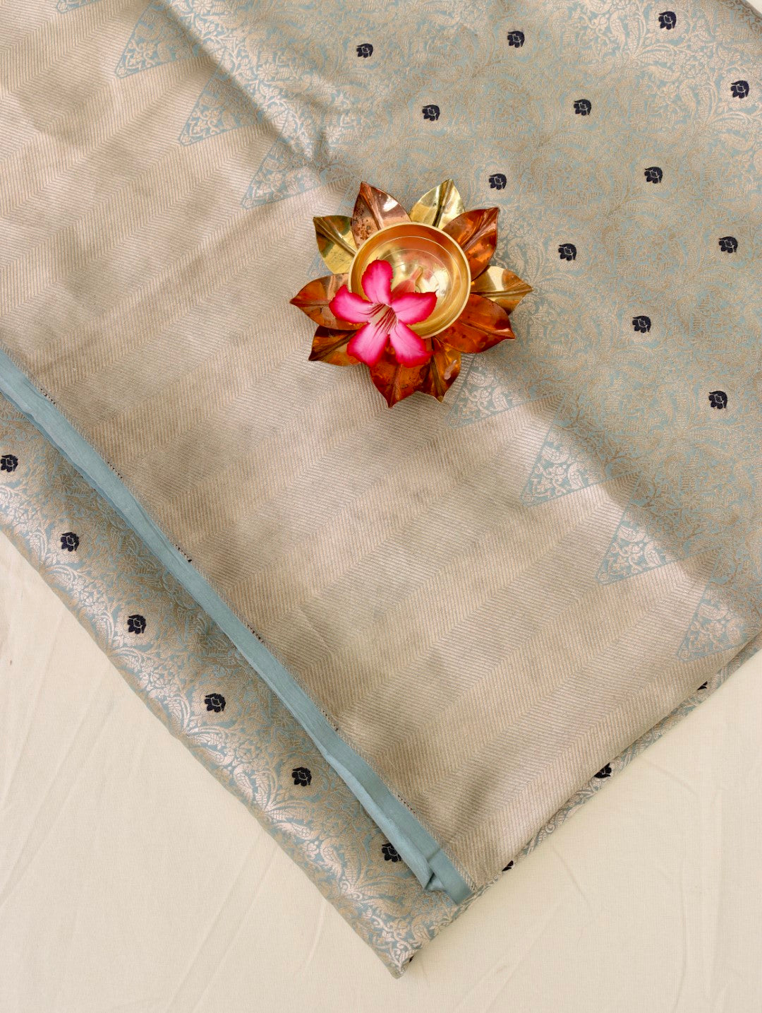 Light Blue Handwoven Pure Kataan Silk Kadhua Brocade Banarasi Saree
