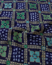 Load image into Gallery viewer, Navy Blue Handwoven Pure Georgette Bandhani Banarasi Dupatta
