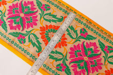 Load image into Gallery viewer, Yellow Banarasi Border 10 Inch
