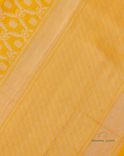 Load image into Gallery viewer, Yellow Handwoven Kataan Silk Benarasi Dupatta
