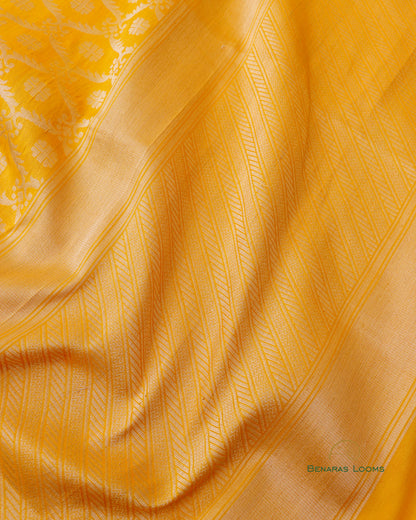 Yellow Handwoven Kataan Silk Benarasi Dupatta