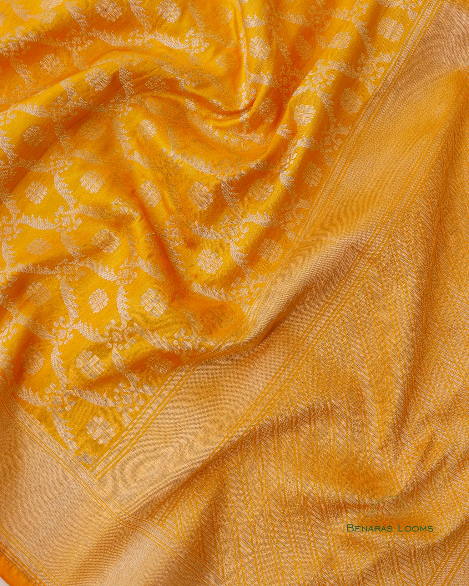 Yellow Handwoven Kataan Silk Benarasi Dupatta
