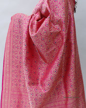 Load image into Gallery viewer, Pink Brocade Handwoven Pure Kataan Silk Benarasi Saree
