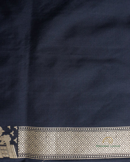 Black Handwoven Pure Kataan Silk Shikaargah Saree