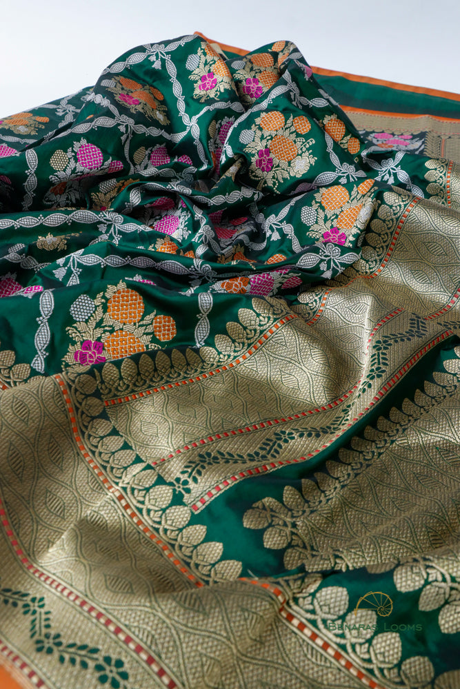 Green Handwoven Pure Kataan Silk Kadhua Jangla Banarasi Saree With Meenakari