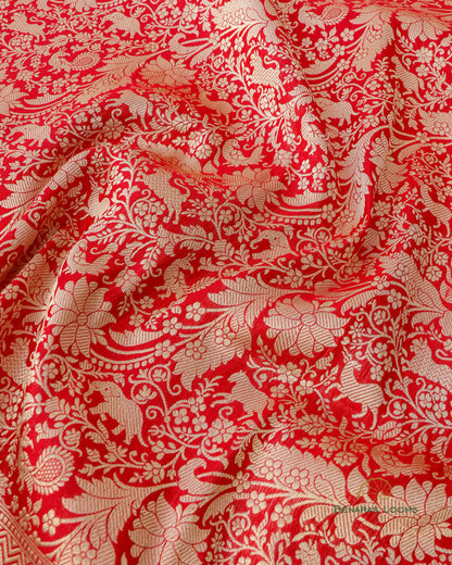 Red Handwoven Pure Kataan Silk Shikaargah Brocade Jaal Benarasi Saree.