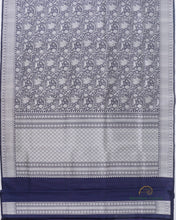 Load image into Gallery viewer, PRE-ORDER:Navy Blue Handwoven Pure Silk Shikargah Banarasi Saree
