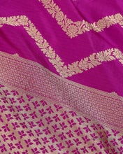 Load image into Gallery viewer, Purple Handwoven Pure Silk Banarasi Dupatta
