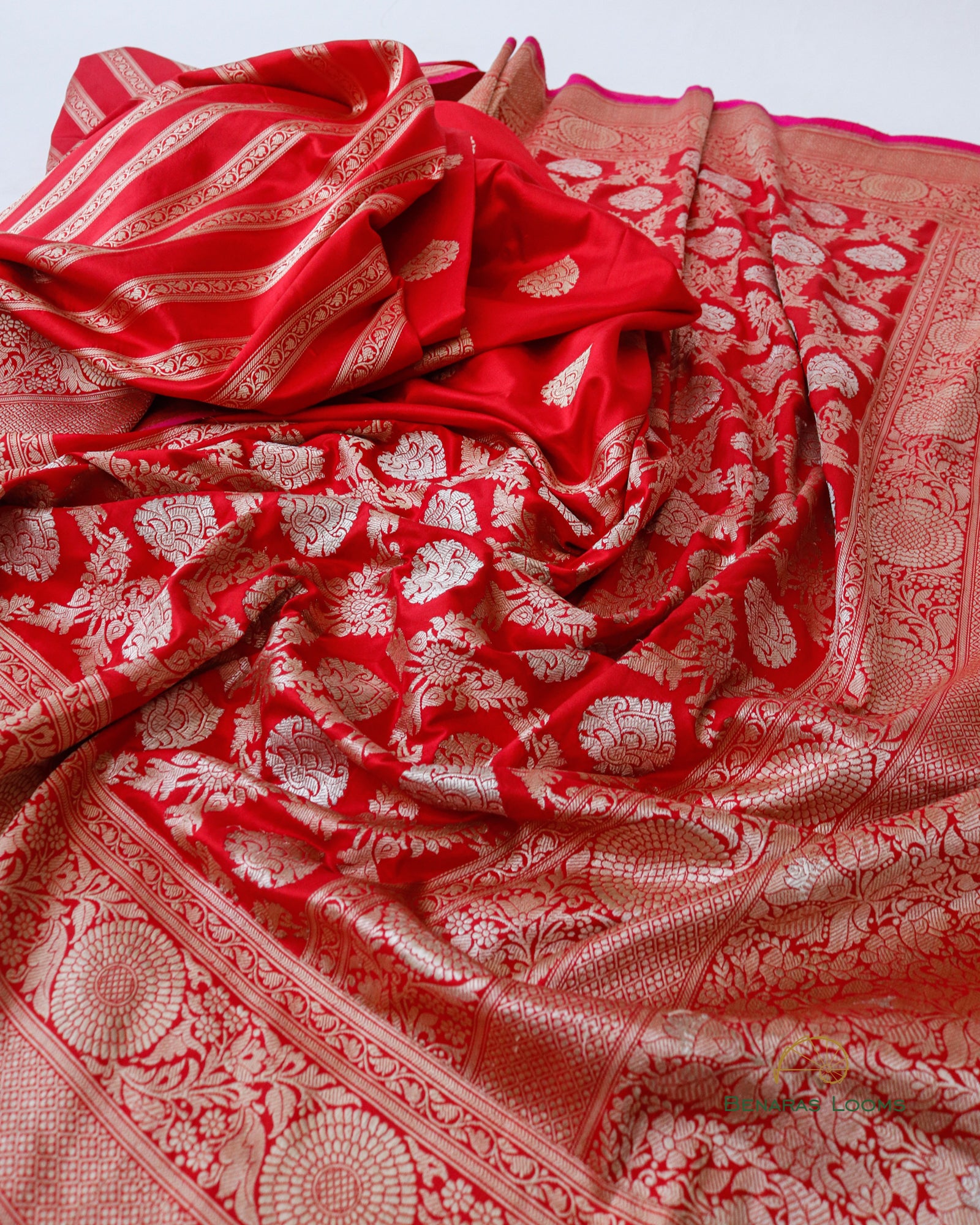 Red Handwoven Pure Kataan Silk Kadhua Jaal Benarasi Saree