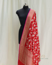 Load image into Gallery viewer, Red Handwoven Kadhua Jangla Alfi Banarasi Dupatta
