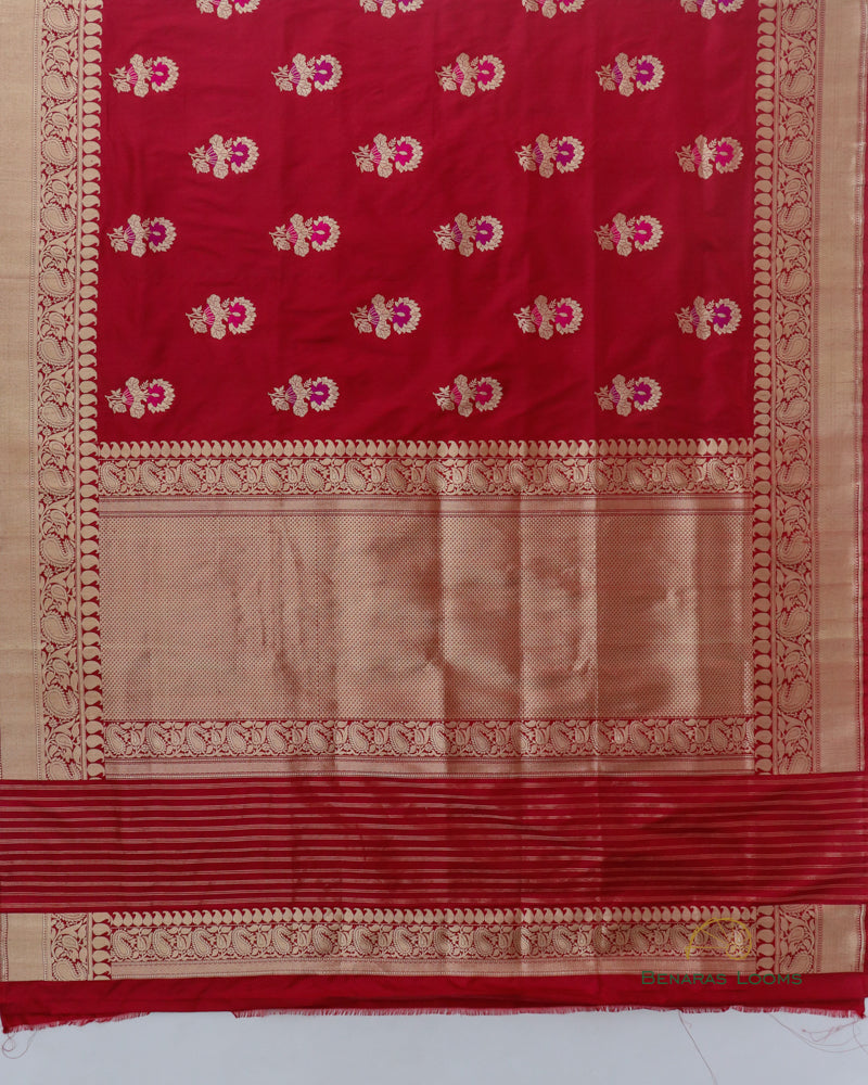 Maroon Handwoven Pure Kataan Silk Kadhua Floral Buti Banarasi Saree