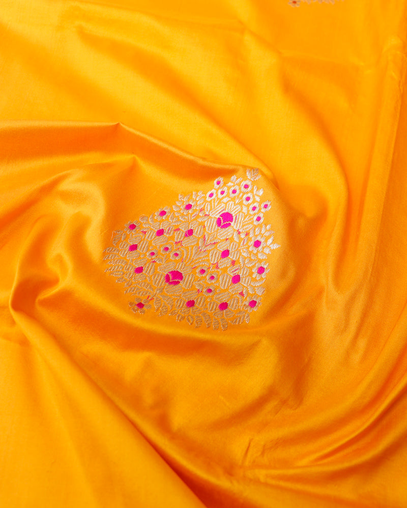 Yellow Handwoven Pure Kataan Silk Kadhua Buta Benarasi Saree